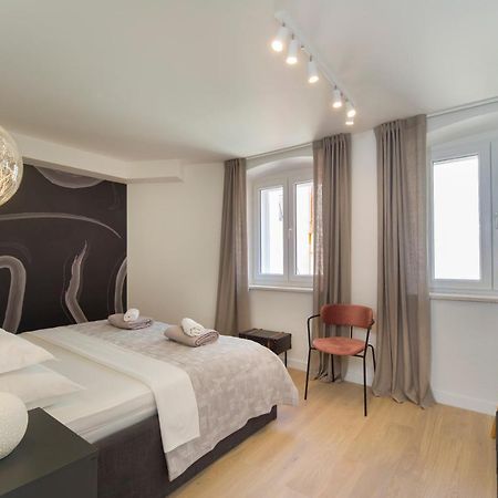 Marina Heart of Zadar Apartment Bagian luar foto