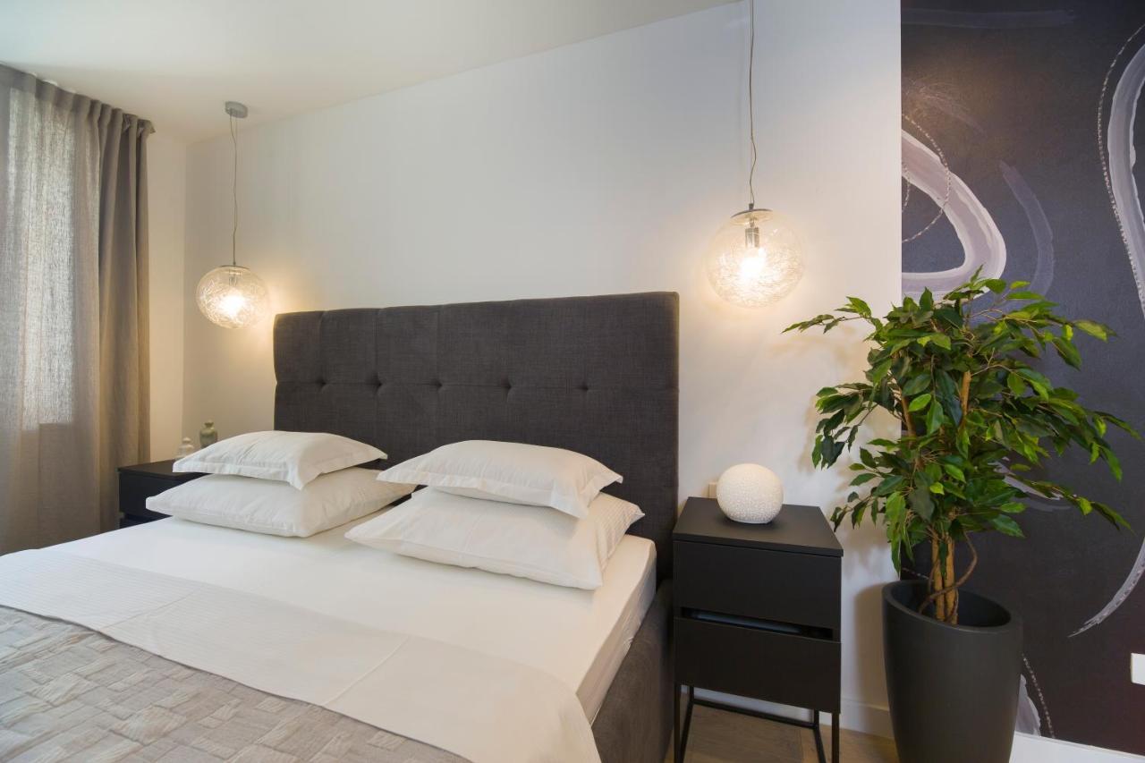Marina Heart of Zadar Apartment Bagian luar foto