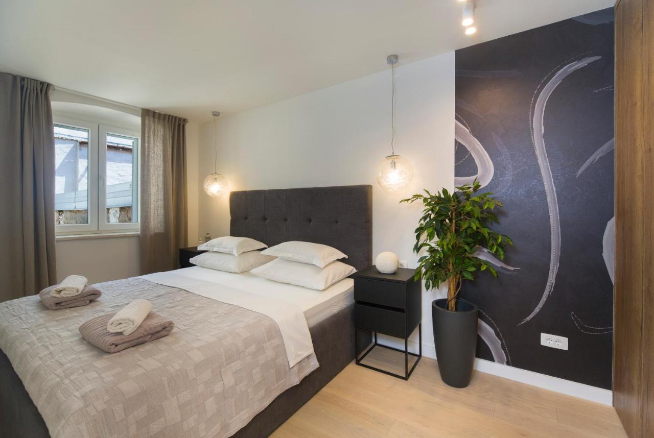Marina Heart of Zadar Apartment Bagian luar foto